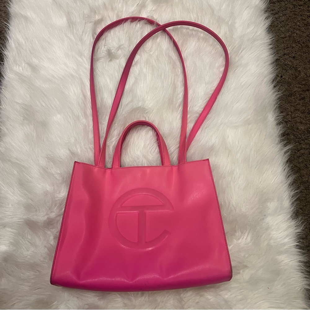 As is 💕Authentic TELFAR Azalea medium shopping bag